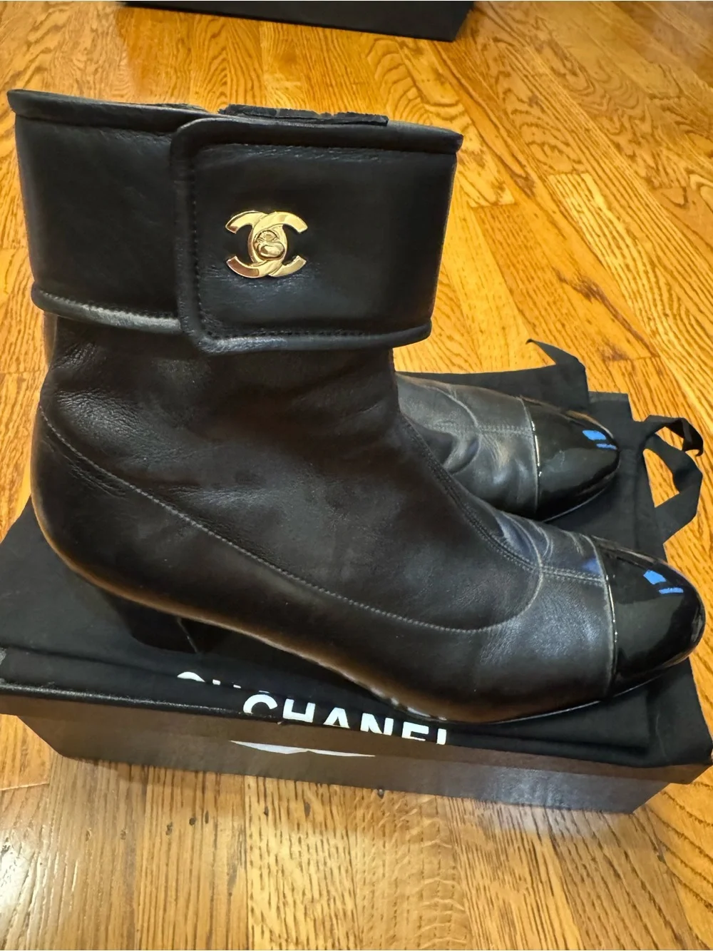 Chanel CC Turnlock Black Leather Patent Cap Toe Ankle Boots EU 40.5